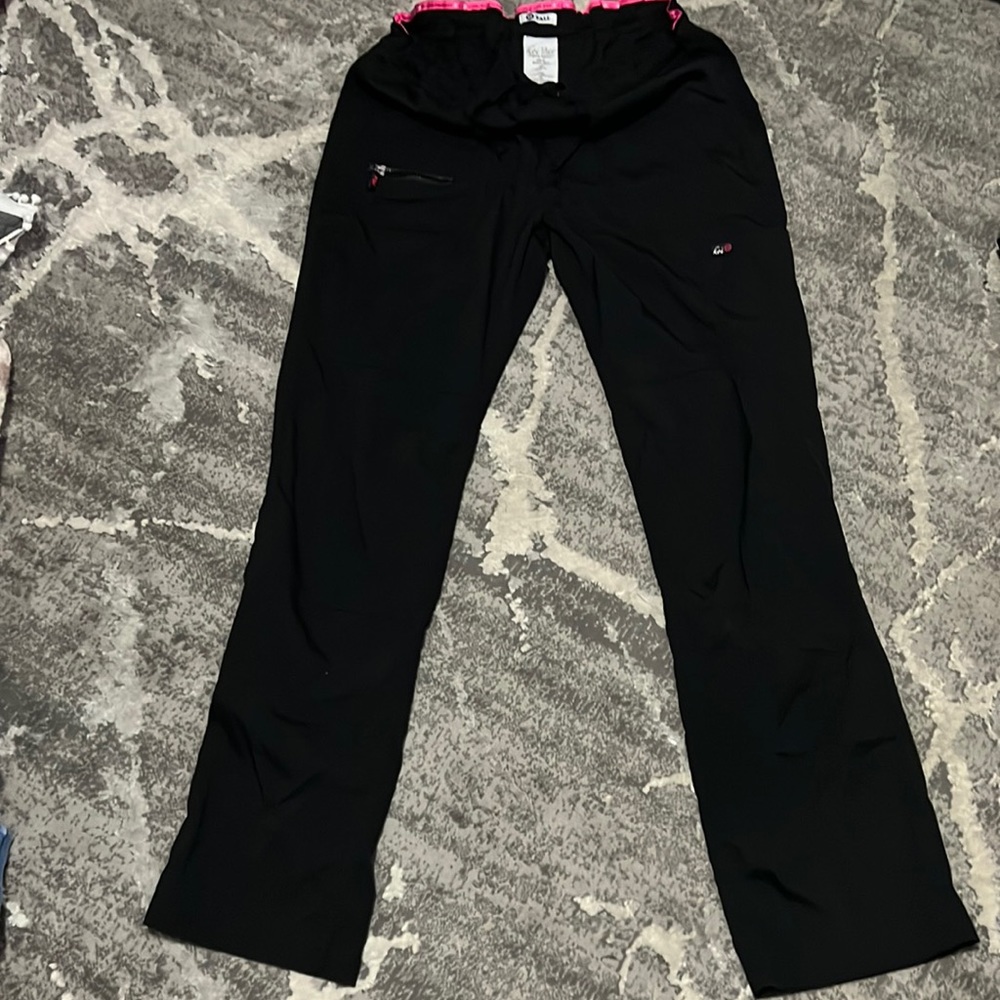 Women’s medium Koi Lite scrub pants